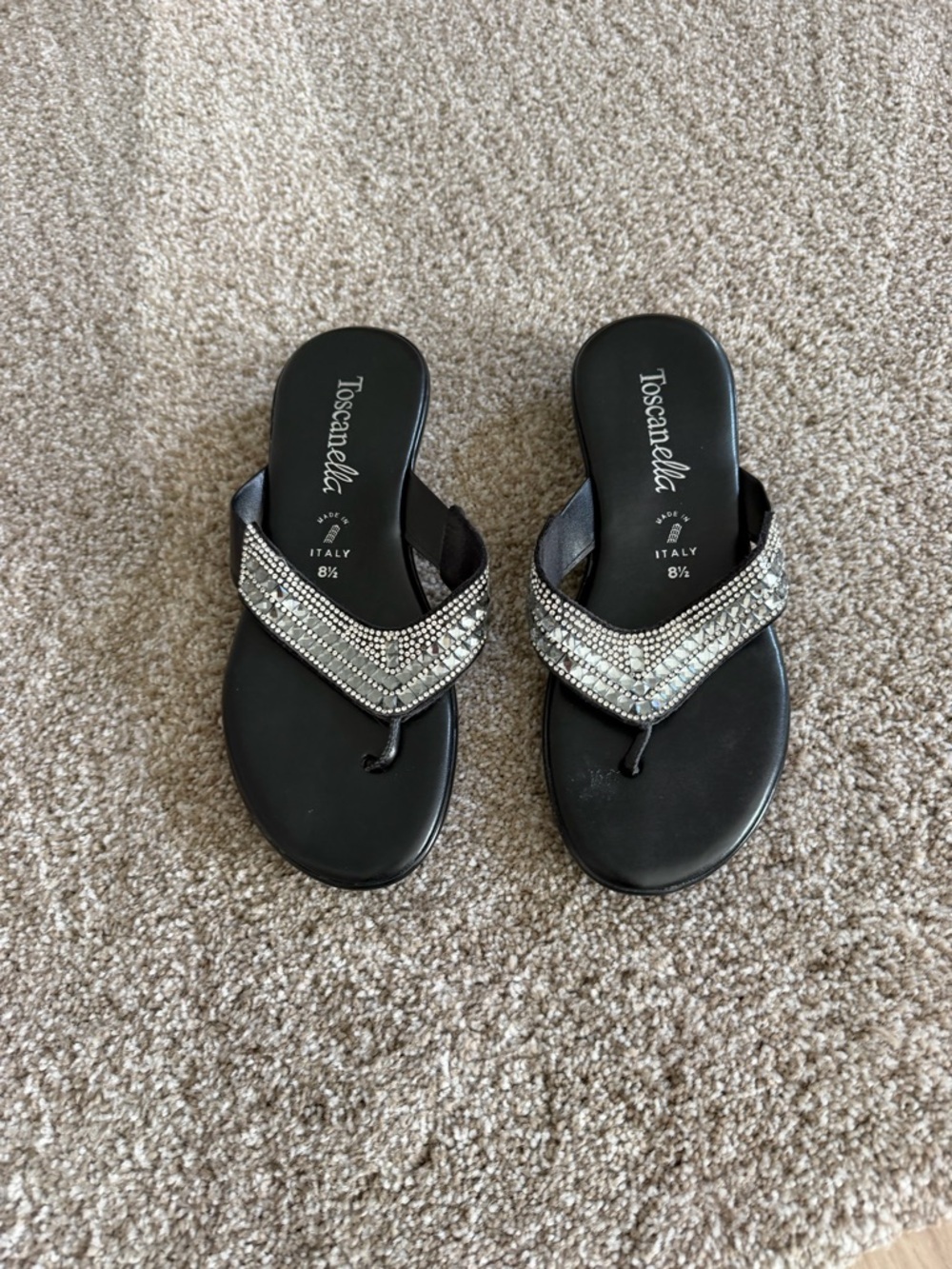 Toscanella Black Crystal V-Detail Toe-Post Sandals